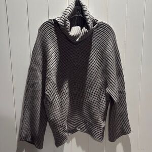 Q&A Gray Ribbed Turtleneck Sweater channel detail super soft M